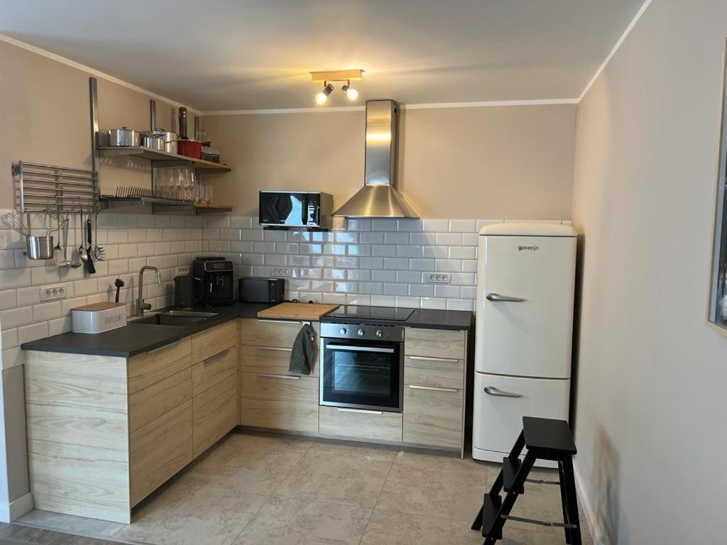 Ferienwohnung Am Rebberg Зульцбург Экстерьер фото